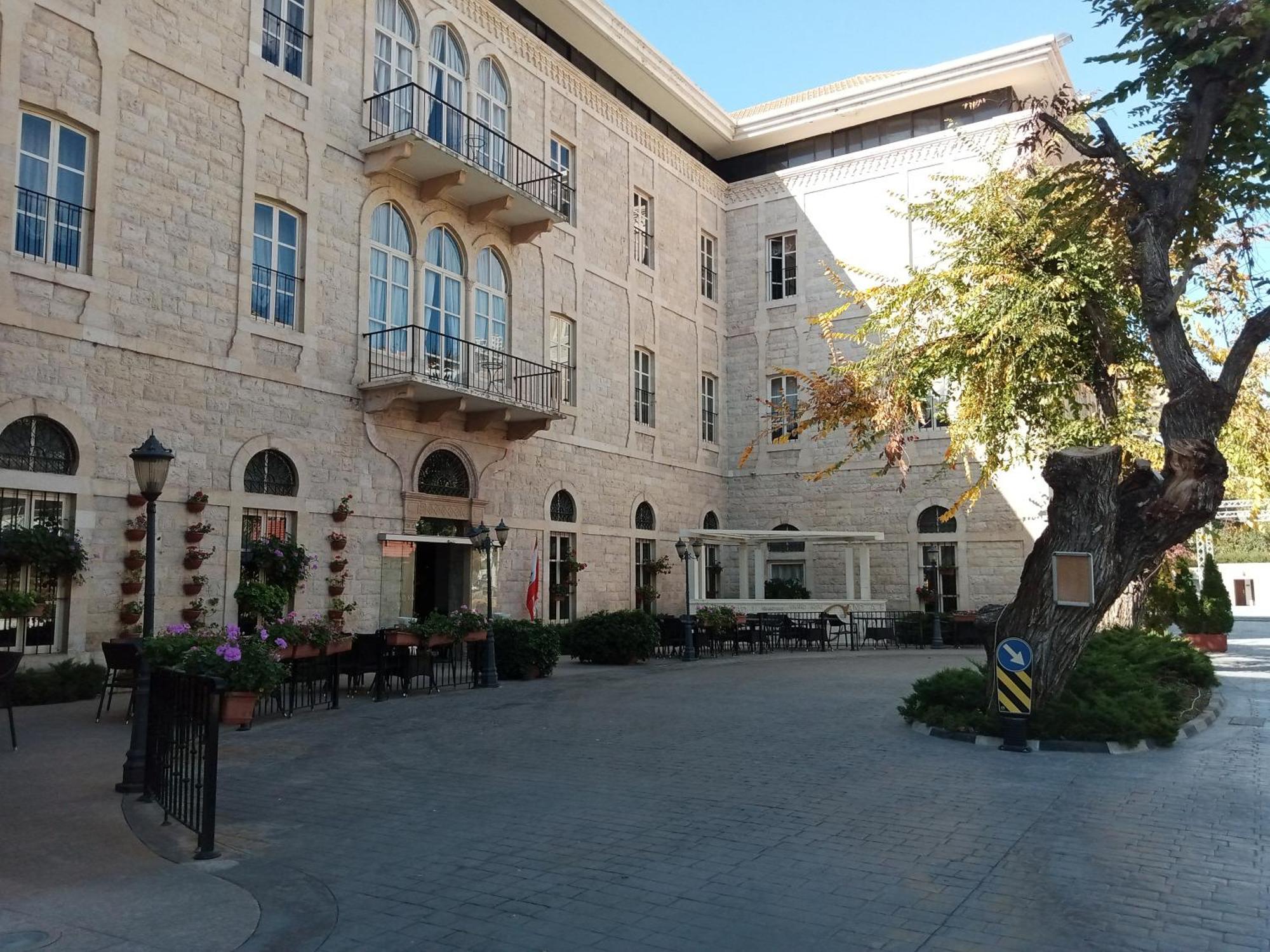 فندق زحلةفي  فندق Grand Kadri المظهر الخارجي الصورة