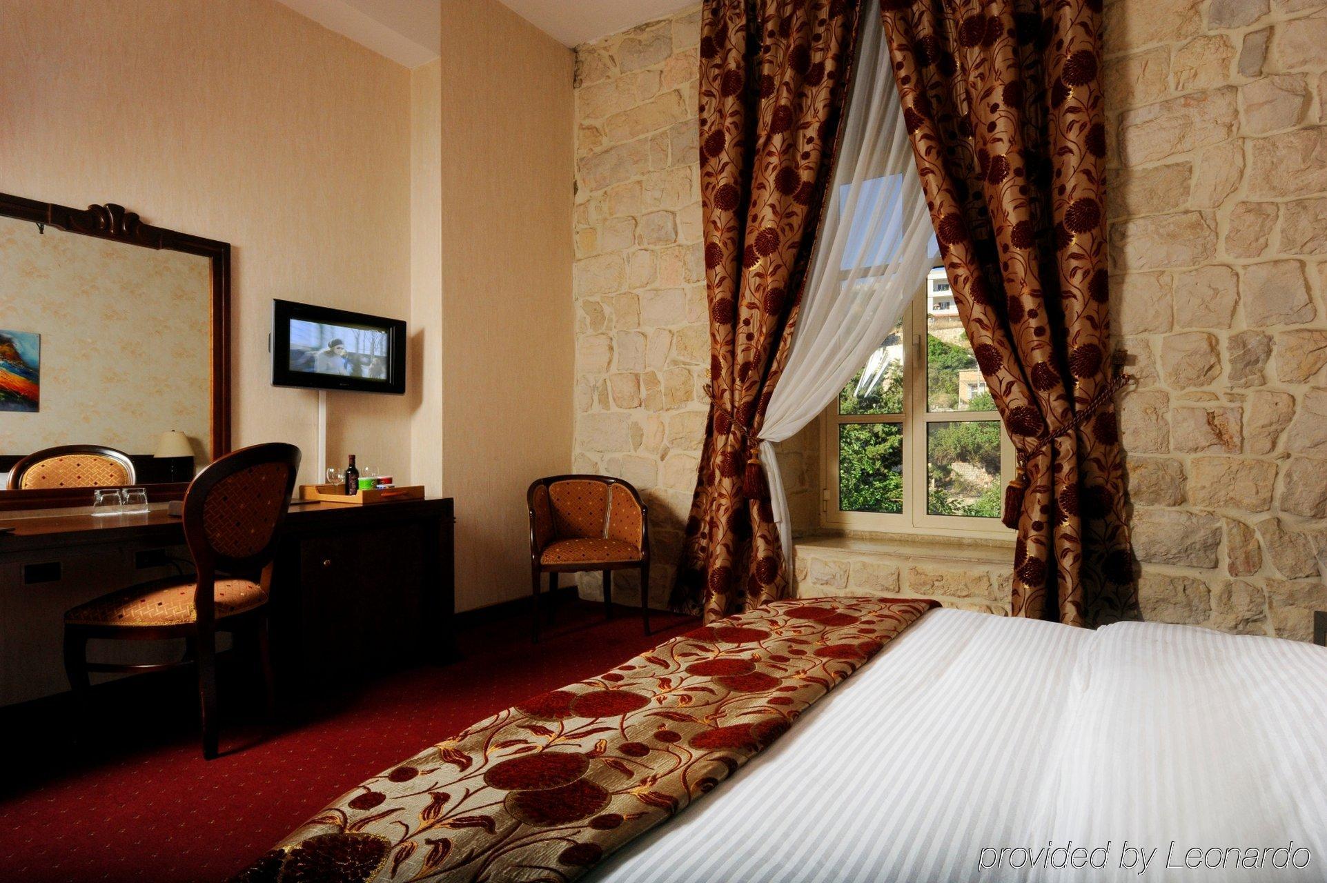 فندق زحلةفي  فندق Grand Kadri الغرفة الصورة